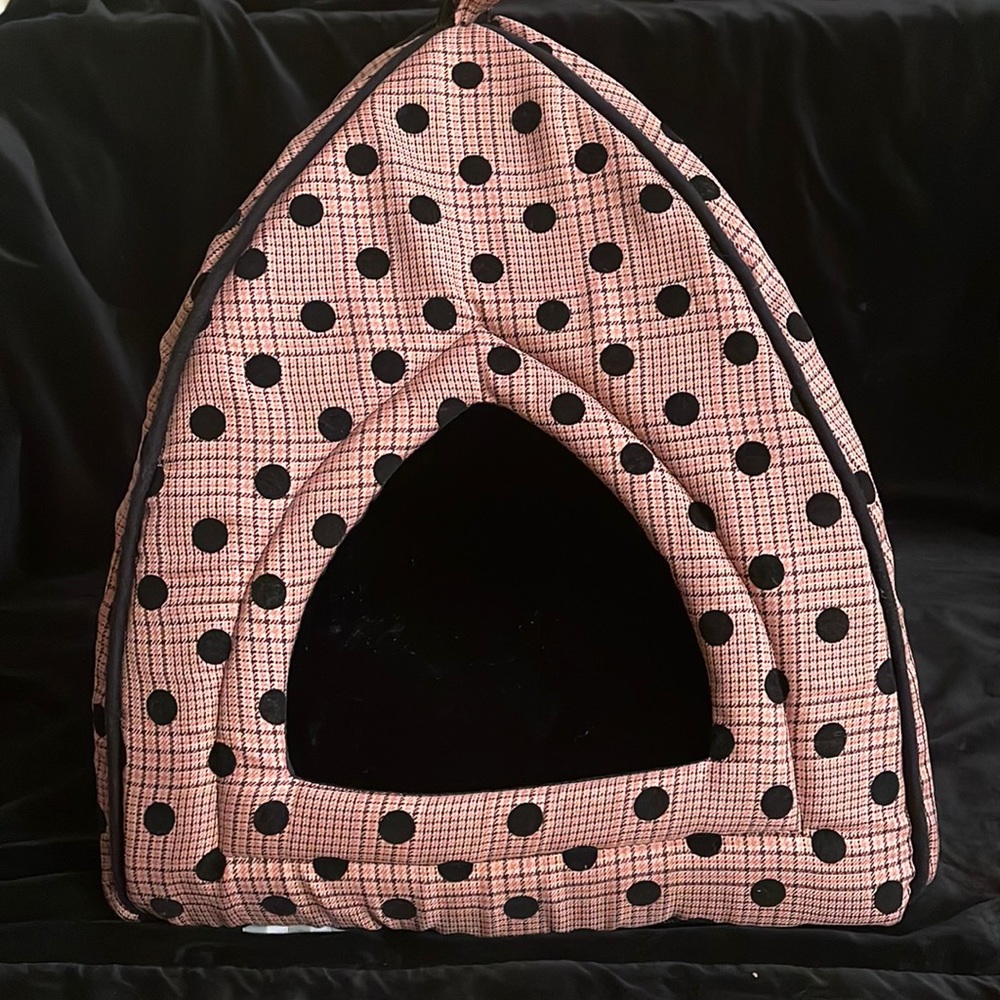 Pet Cave Bed